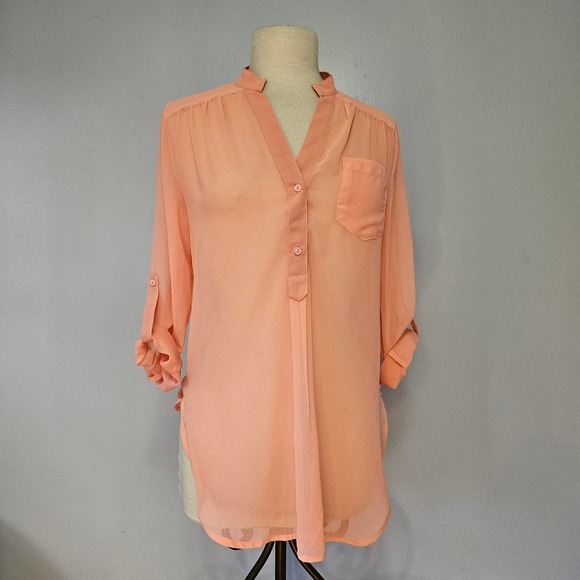 Sheer button-up NWT Francesca's Collections Size S - Picture 7 of 16